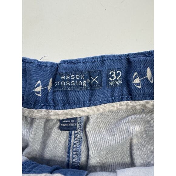 Essex Crossing Mens Short Inseam Shorts Sz 32 Modern Beach Umbrella Graphic Blue - Picture 2 of 4